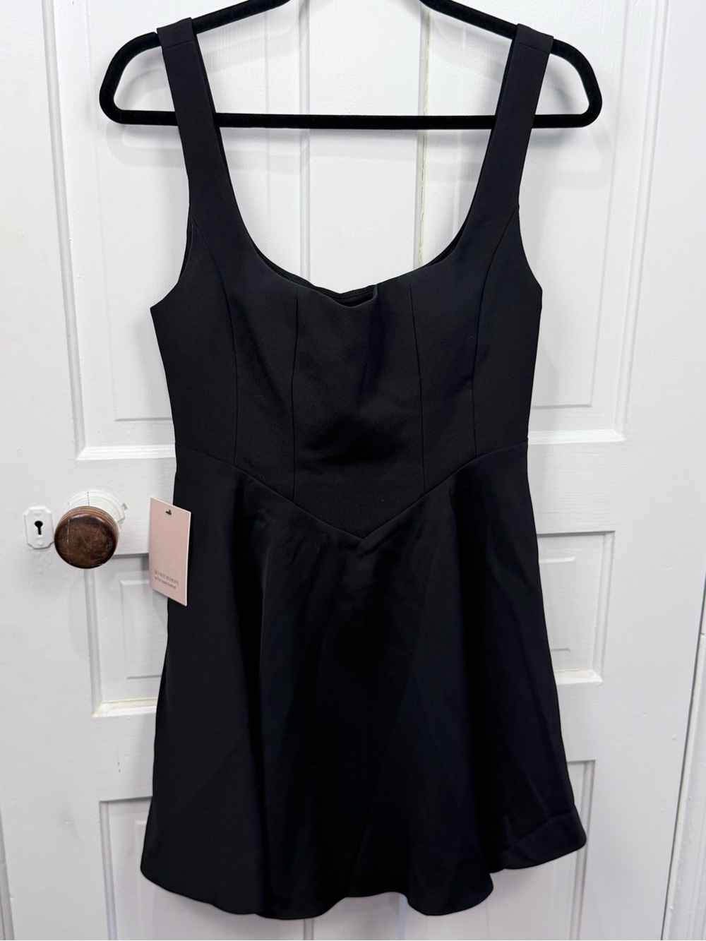 Classic Black Sweetheart Mini Dress with Wide Straps